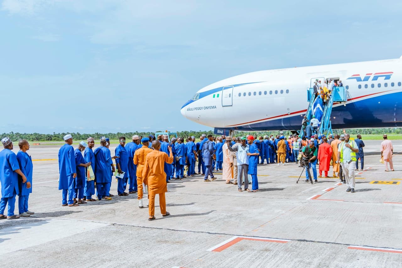 Owerri Airport Records First-Ever International Flight as Air Peace Airlifts 2025 Hajj Pilgrims to Saudi Arabia